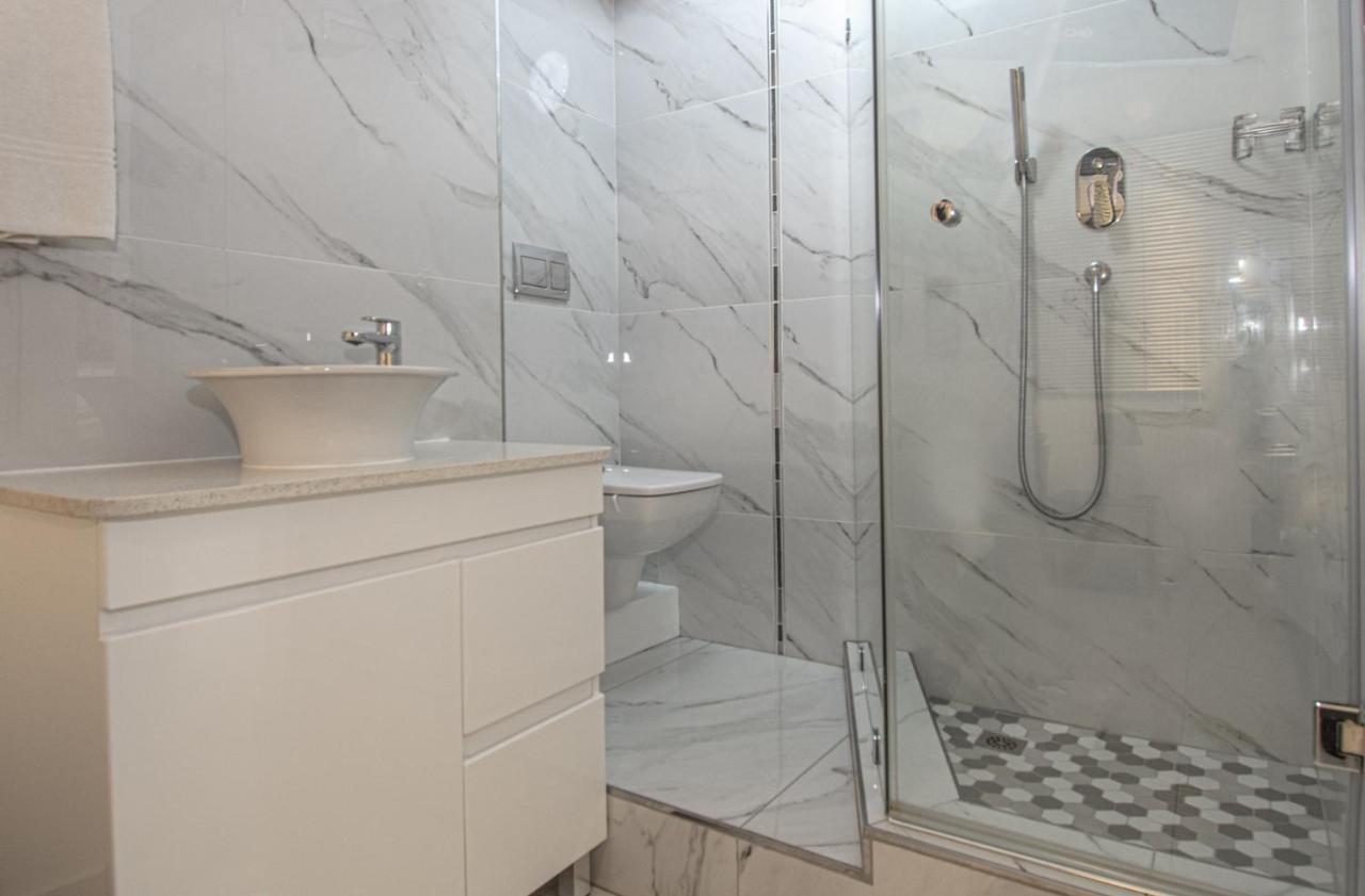 8 Bronze Apartment Durban